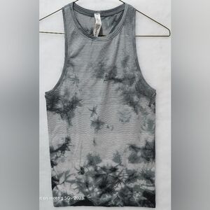 Lululemon Women’s Peleton Swiftly Tech Racerback Tank,  Tie Dye Size 4